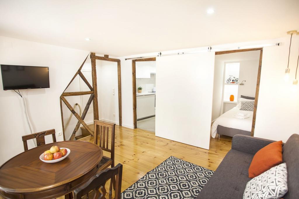 Lovelystay - Alfama Charming Experience! Appartement *